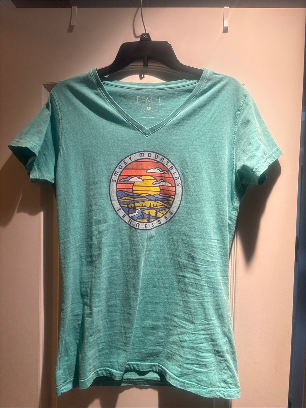 Smoky Mountains Tennessee Graphic V-Neck Tee - Aqua
